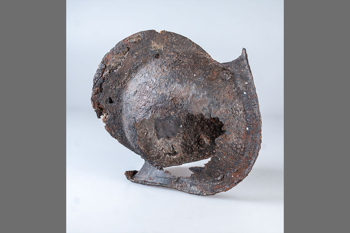 kurpfälzisches museum heidelberg krieg und frieden französischer helm